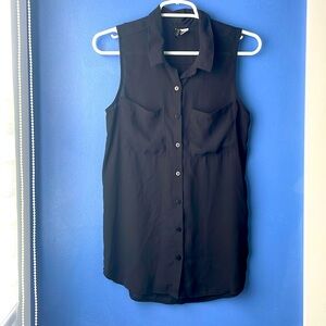 Black sleeveless collar shirt tunic top button front round hem formal chiffon